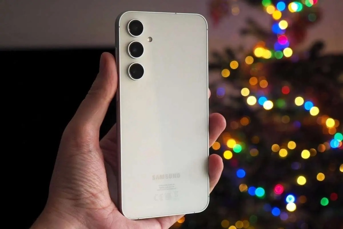 قیمت گوشی سامسونگ، شیائومی و آیفون امروز ۱ شهریور ۱۴۰۴