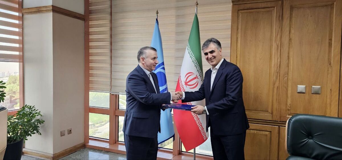 رئیس بانک مرکزی حکم انتصاب جدید صادر کرد